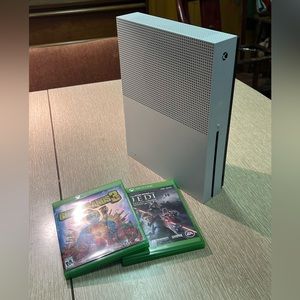 Microsoft X Box One S